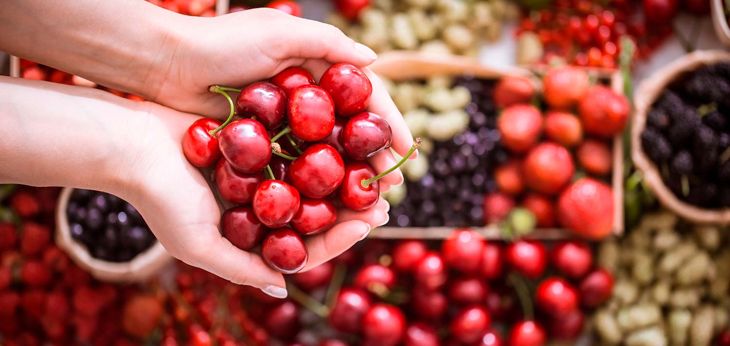 Descubre si las cerezas engordan o no y cuántas calorías tienen